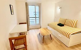 Charming Bright Studio In Menilmontant